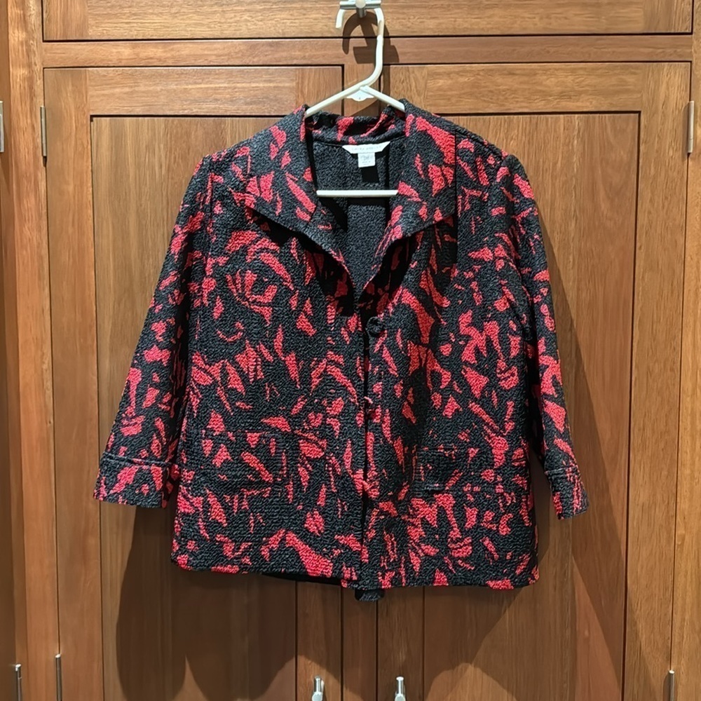 Laura Ashley light weight jacket or top red black size MP
